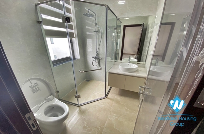 Four bedroom house for rent in Vinhome Harmony